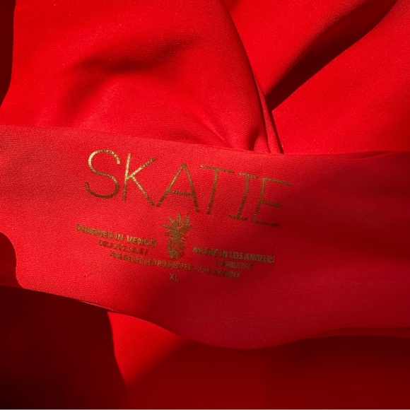 Skatie Penny Top (Xl) - Picture 5 of 9